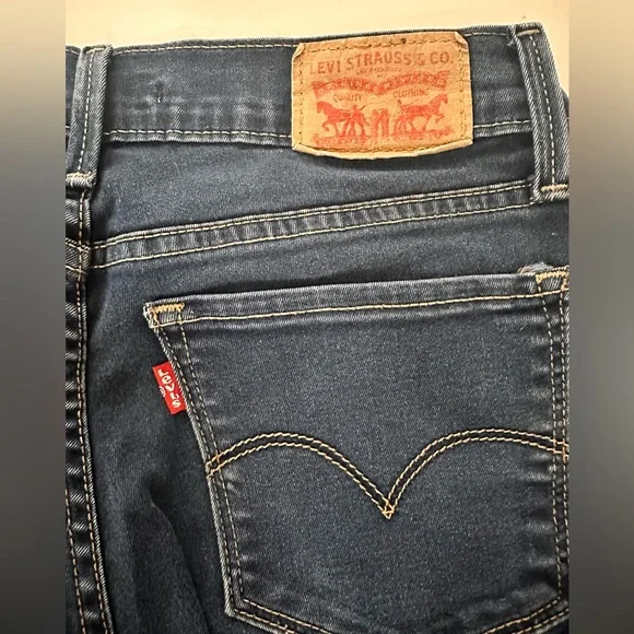 Levi’s 710 Super Skinny Jeans - Picture 4 of 6
